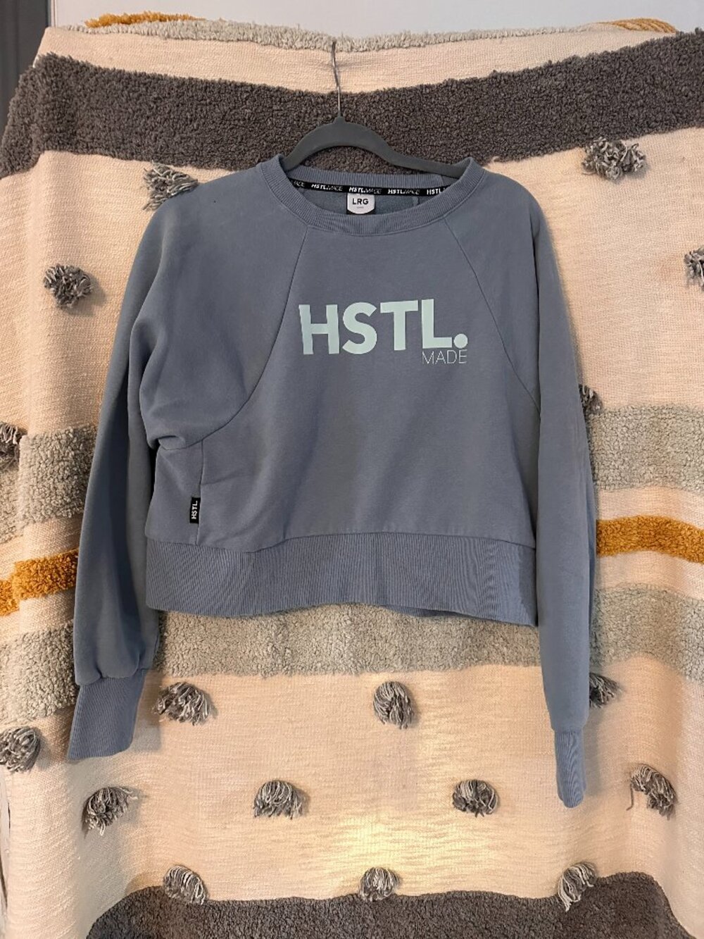 HSTL.MADE Cropped Crewneck Raglan Sweatshirt Steel Blue Grey - Large